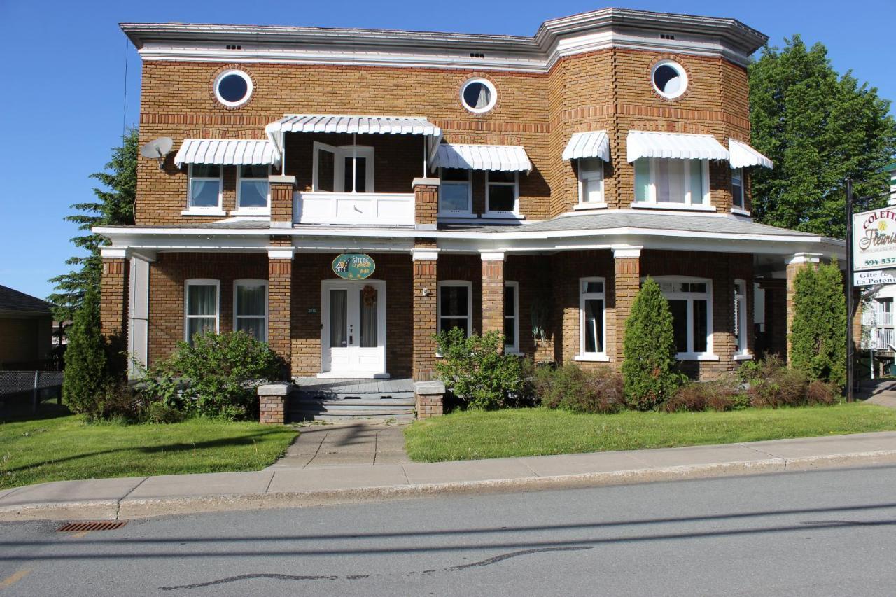 Chez L'Doc Bed & Breakfast Saint-Prosper Екстериор снимка