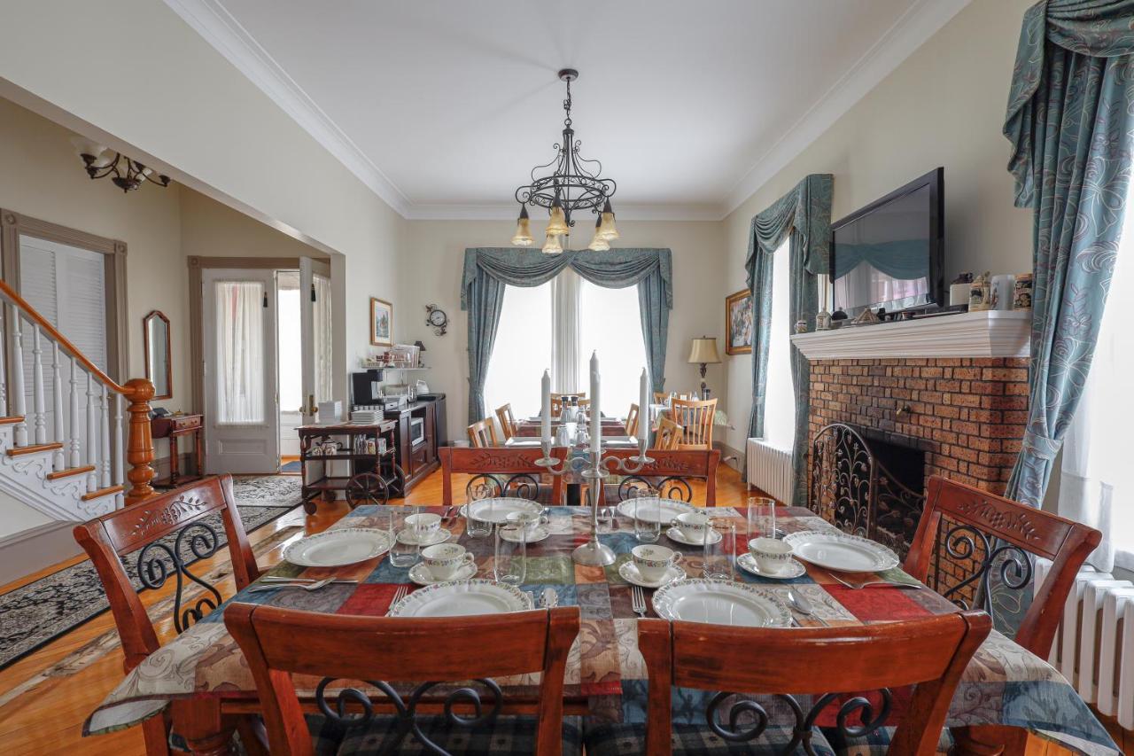 Chez L'Doc Bed & Breakfast Saint-Prosper Екстериор снимка