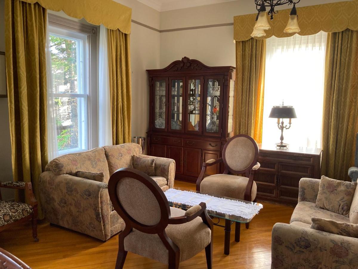 Chez L'Doc Bed & Breakfast Saint-Prosper Екстериор снимка